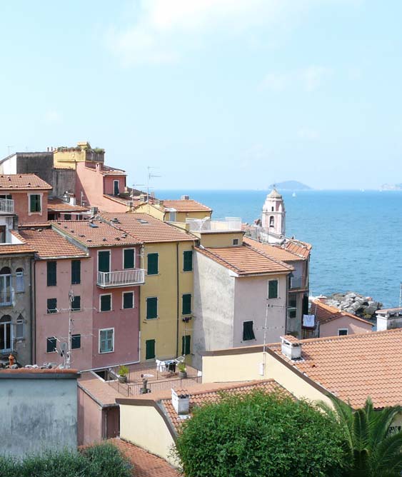 Discover the surroundings of Lerici and La Spezia